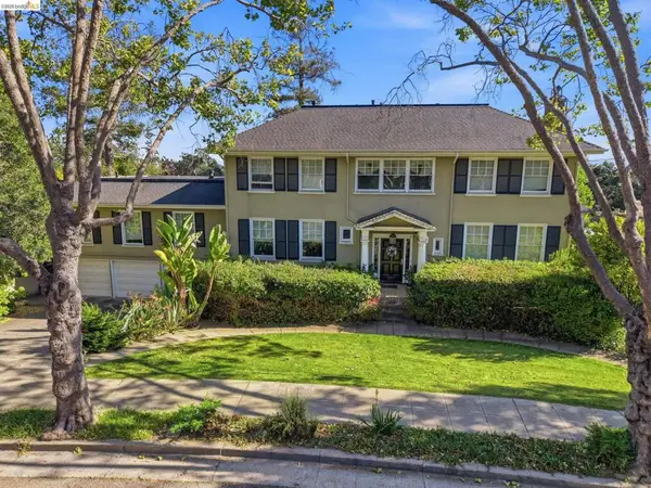 210 La Salle Ave, Piedmont, CA 94610