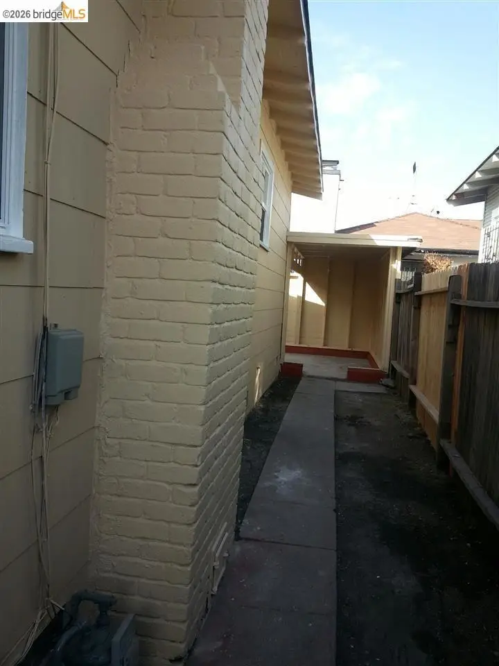 2539 78th, Oakland, CA 94605 - #2