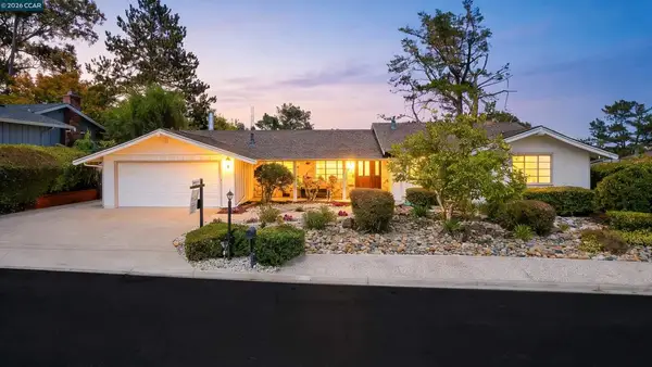 61 Sullivan Dr, Moraga, CA 94556