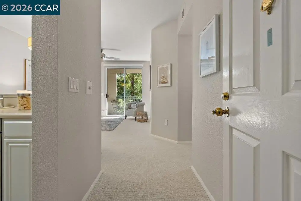1860 Tice Creek Dr #1206, Walnut Creek, CA 94595 - #1