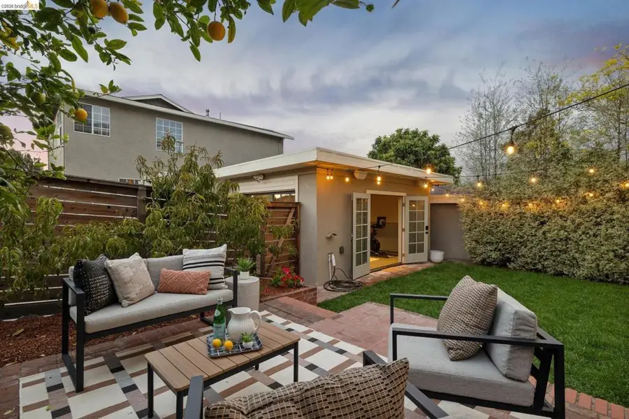 5401 Belgrave Pl, Oakland, CA 94618 - #2