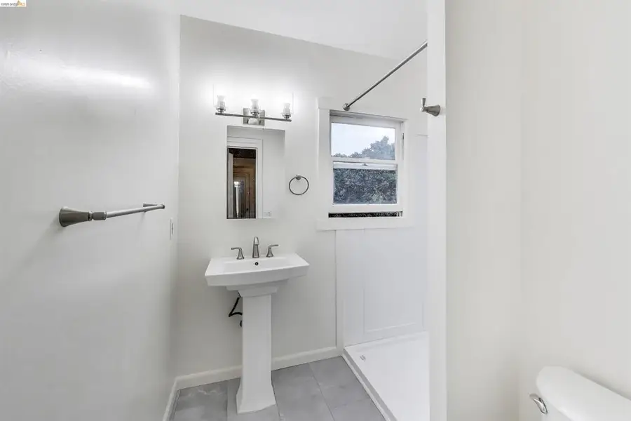 508 Valle Vista, Oakland, CA 94610 - #3