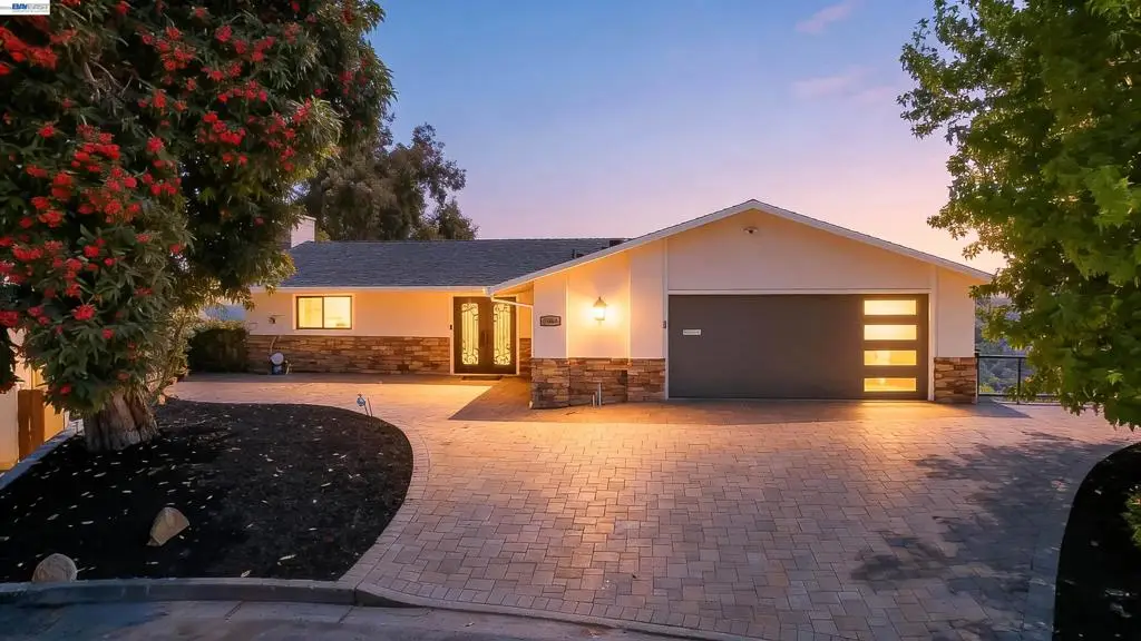 28016 Whitestone Ct, Hayward, CA 94542 - #1