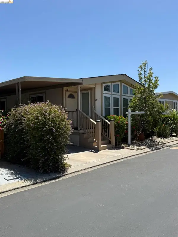 812 W Clover, Tracy, CA 95376