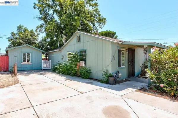 322 Poplar Ave, Manteca, CA 95336