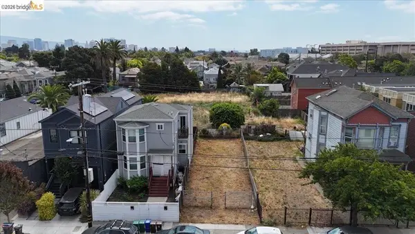 826 Pine St, Oakland, CA 94607