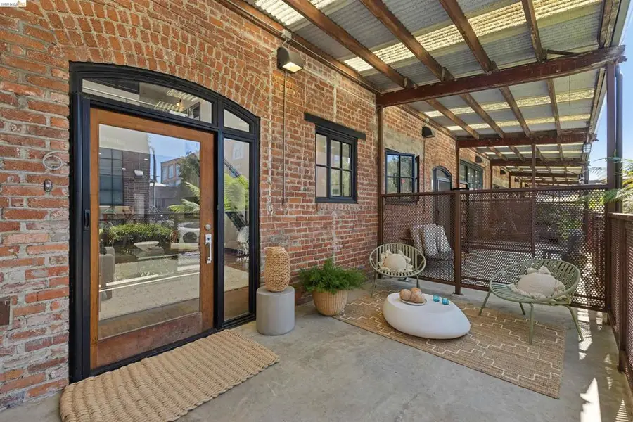 425 E 11th St #6, Oakland, CA 94606 - #2