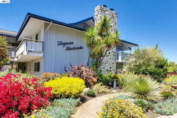 339 Broadway #307, Alameda, CA 94501