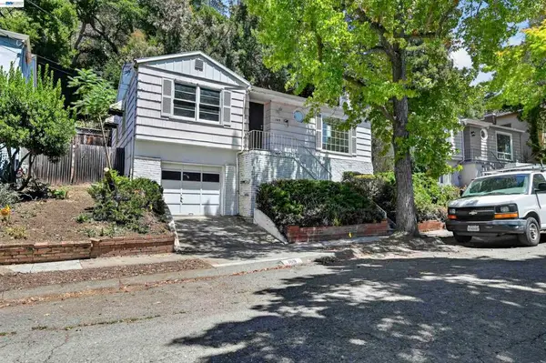 169 Marlow Dr, Oakland, CA 94605