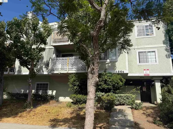 1566 Pine Ave #103A, Long Beach, CA 90813