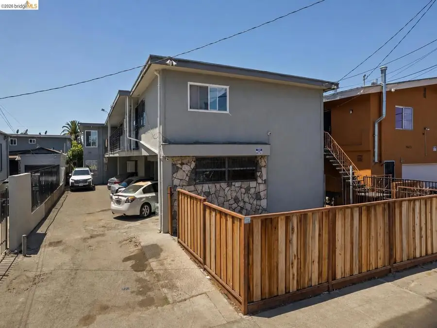9833 Walnut St, Oakland, CA 94603 - #2