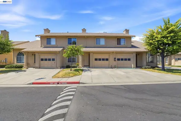 847 W Sunset Blvd #B, Hayward, CA 94541