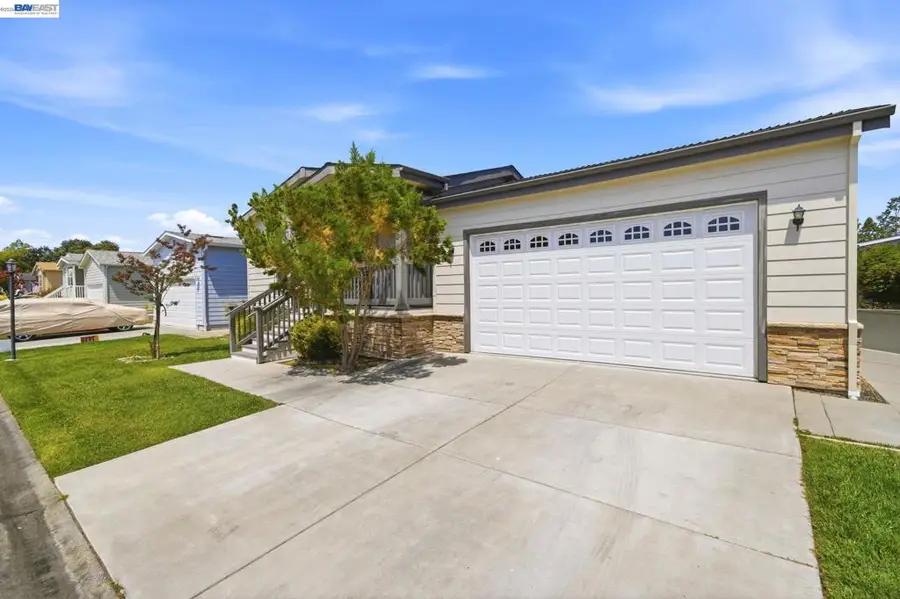 1945 Piner Rd, Santa Rosa, CA 95403 - #3