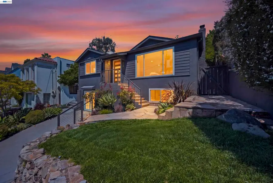 824 Santa Ray Ave., Oakland, CA 94610 - #2