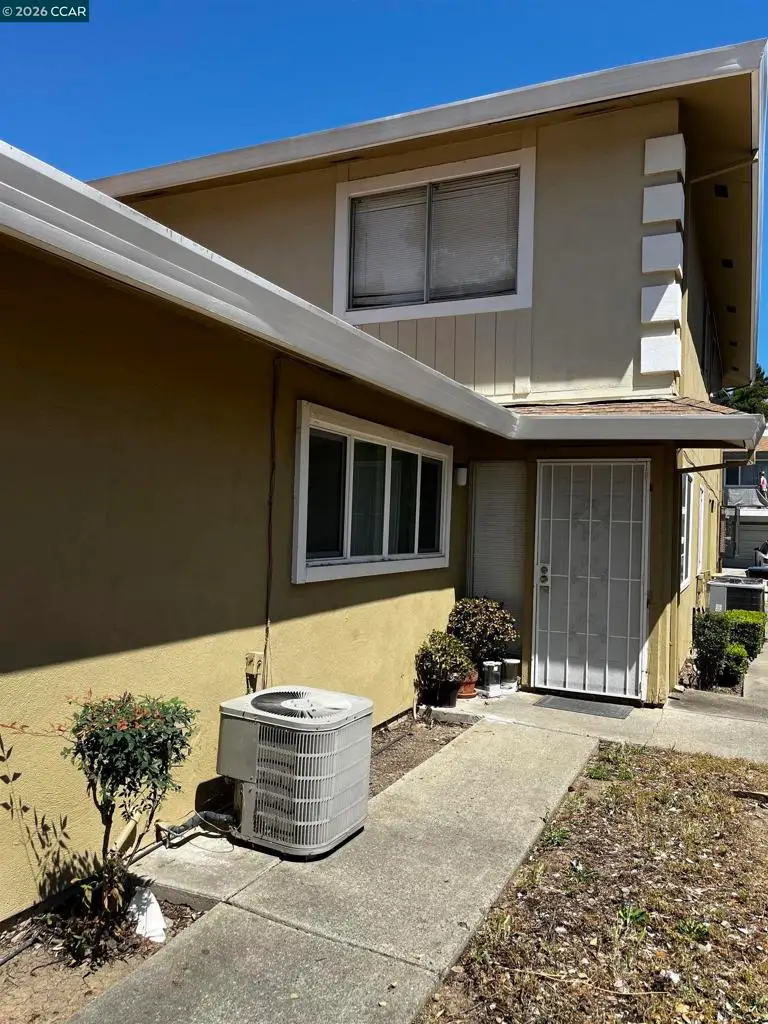 4375 Shining Star Dr #3, Sacramento, CA 95823 - #1