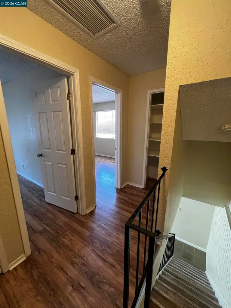 4375 Shining Star Dr #3, Sacramento, CA 95823 - #2