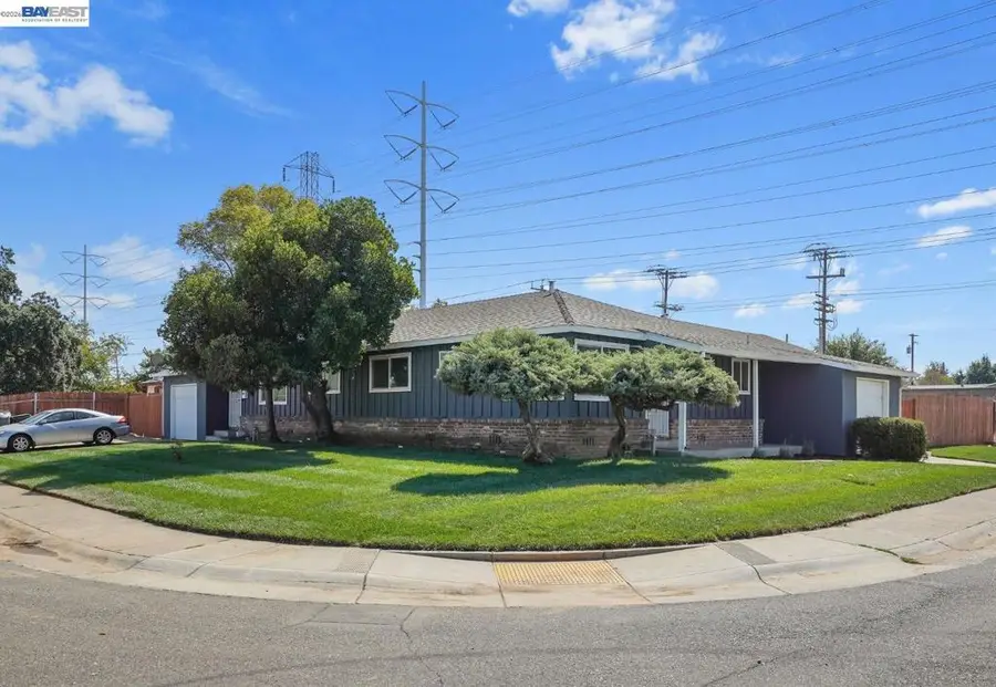 5800 48th Ave, Sacramento, CA 95823 - #2