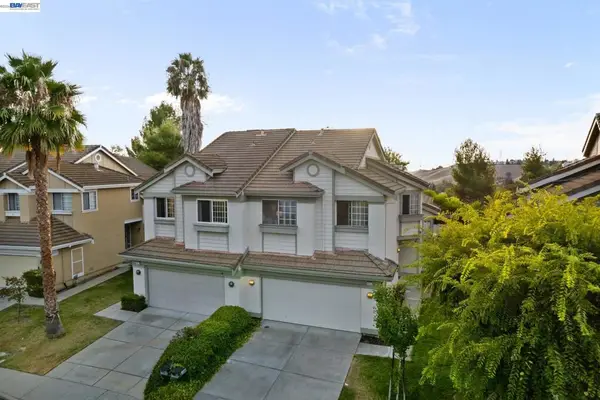 44729 Lynx Dr, Fremont, CA 94539