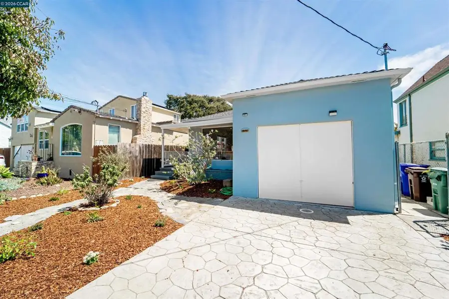 630 27th St, Richmond, CA 94804 - #3