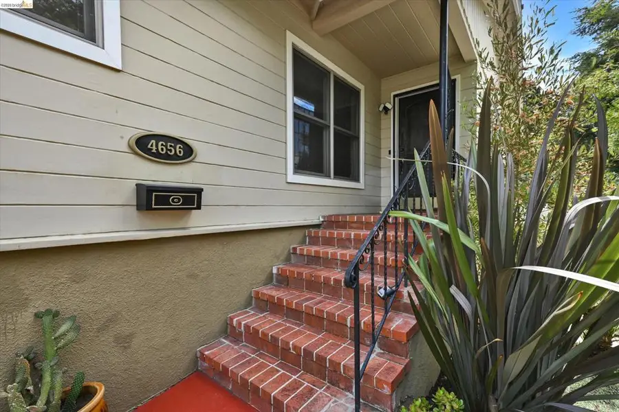 4656 Redding St, Oakland, CA 94619 - #3