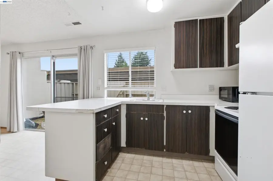 34644 Greenstone Cmn, Fremont, CA 94555 - #3