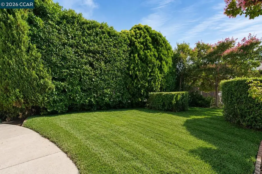 1325 New Hampshire Dr, Concord, CA 94521 - #3