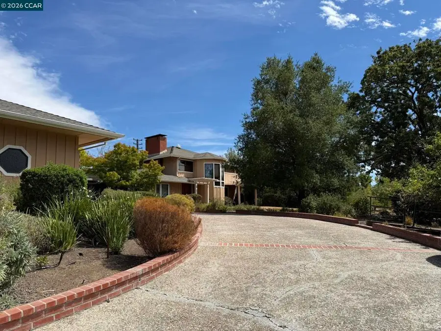 3611 Vista Charonoaks, Walnut Creek, CA 94598 - #2