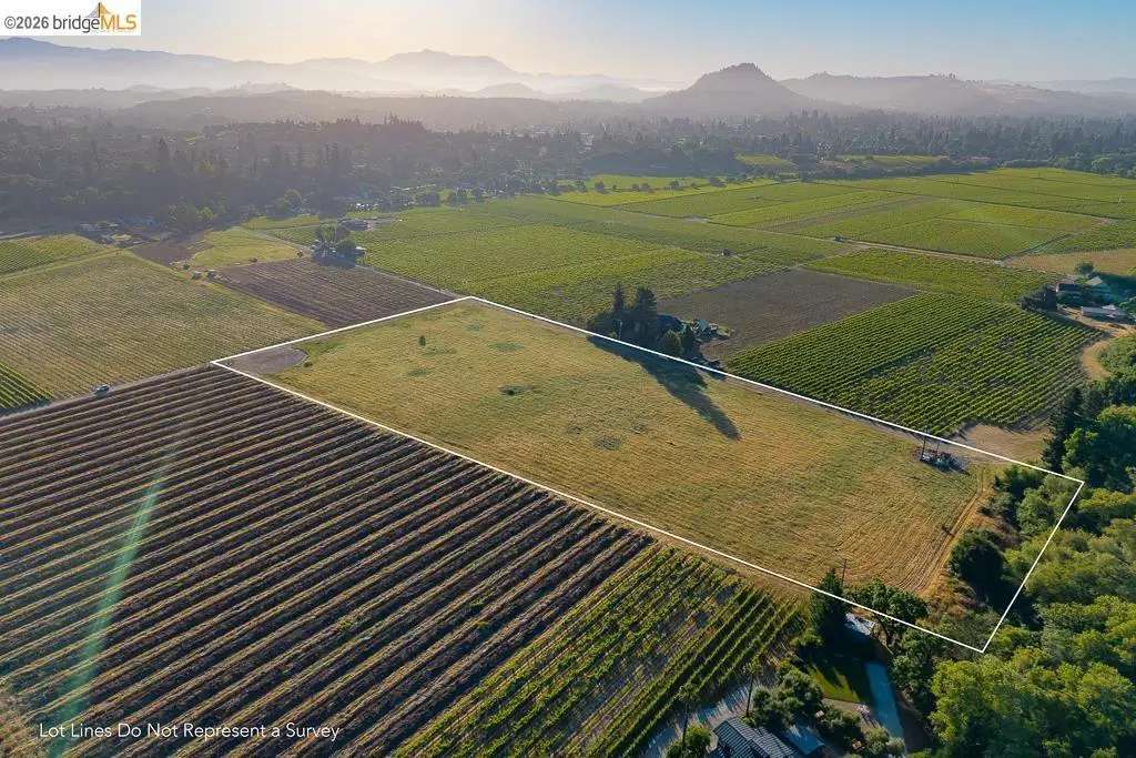 838 Dry Creek, Healdsburg, CA 95448 - #1