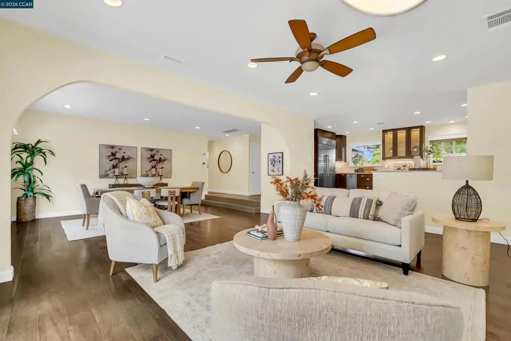 2330 Gill Port Ln, Walnut Creek, CA 94598 - #1