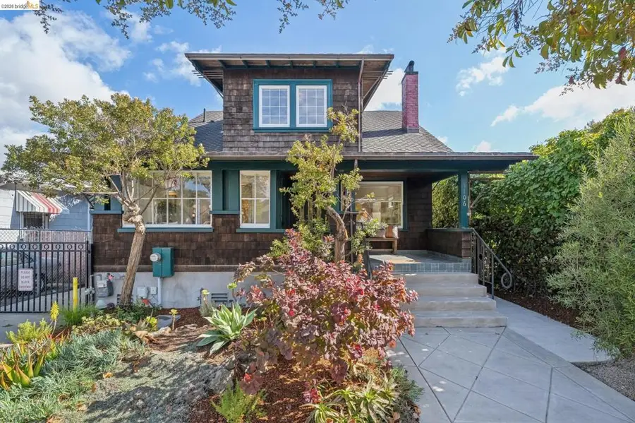 1106 Russell St, Berkeley, CA 94702 - #2
