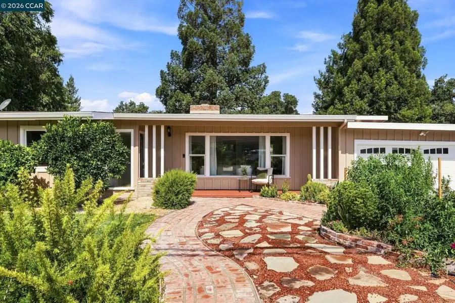 1741 Whitman Rd, Concord, CA 94518 - #3