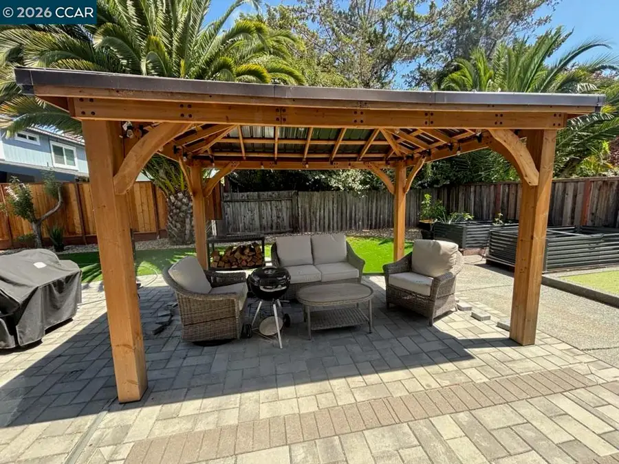 4480 Fuchsia Ave, Rohnert Park, CA 94928 - #3
