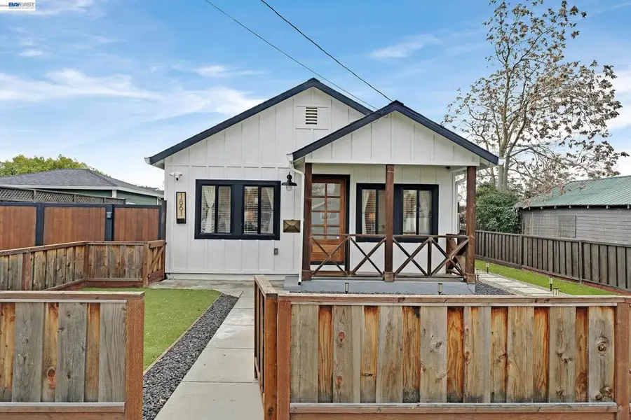 1861 Linden St, Livermore, CA 94551 - #2