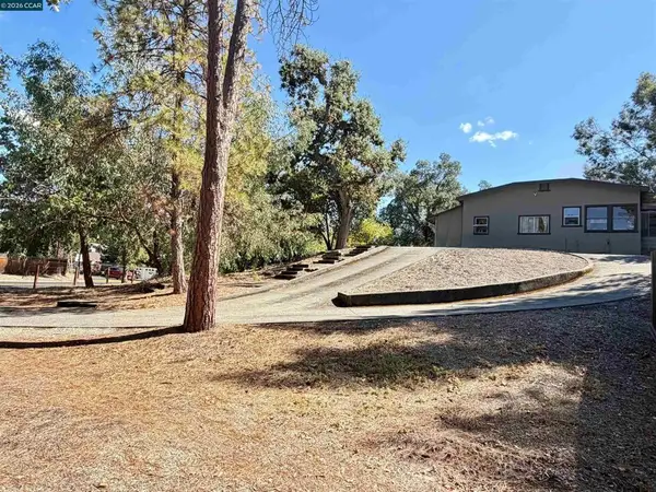 1591 Green Valley Rd, Danville, CA 94526