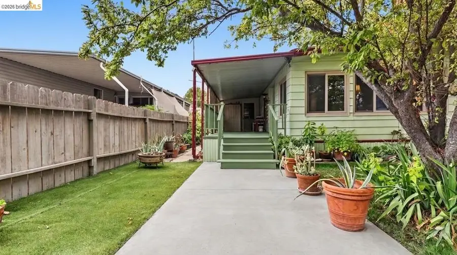 1742 W Harbor Drive, Isleton, CA 95641 - #2