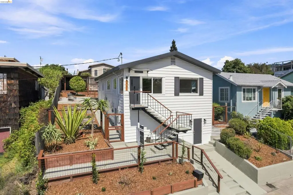 3701 Green Acre Rd, Oakland, CA 94619 - #1