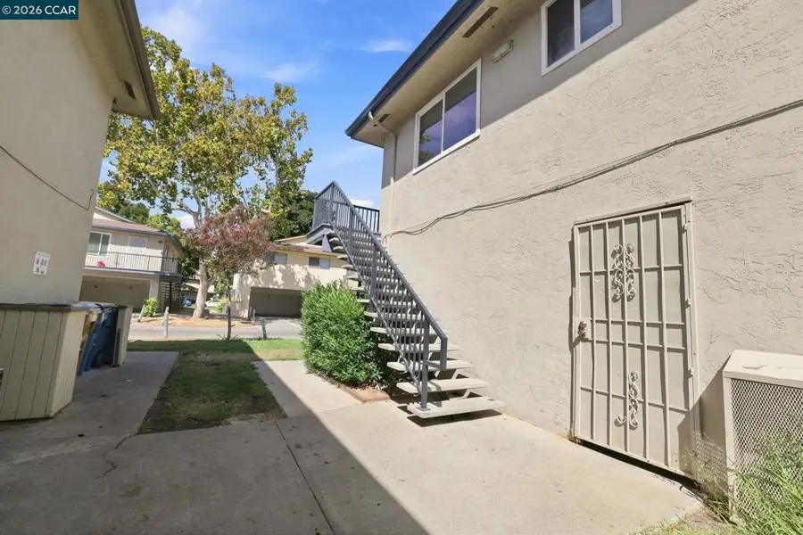 2118 Peppertree Way #4, Antioch, CA 94509 - #3
