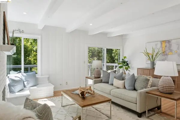 6235 Melville Dr, Oakland, CA 94611