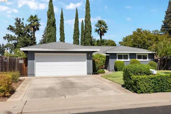 9107 Yount Court, Elk Grove, CA 95624