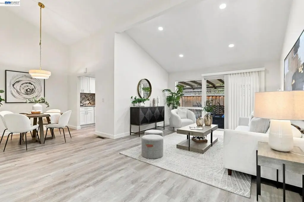 1371 Cherrywood Sq, San Jose, CA 95117 - #1