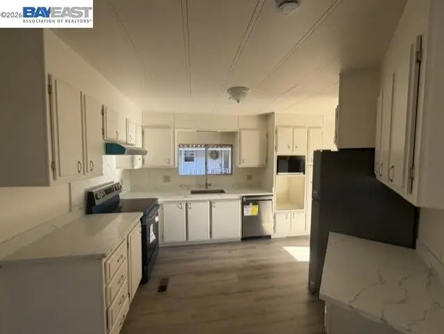 29433 New Hampshire Way, Hayward, CA 94544 - #2