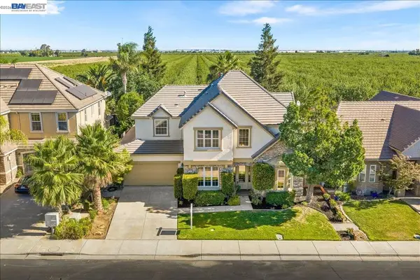 1461 Biarritz St, Tracy, CA 95304