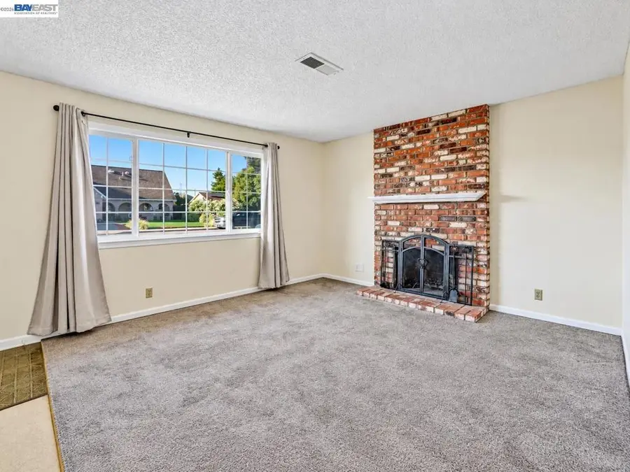 5522 Firestone Rd, Livermore, CA 94551 - #3