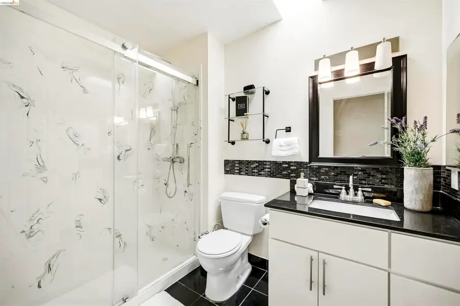 427 Lagunitas Ave #305, Oakland, CA 94610 - #2
