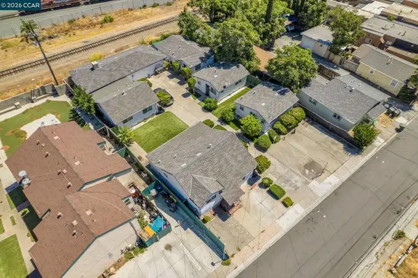 173 E 15th St, Pittsburg, CA 94565