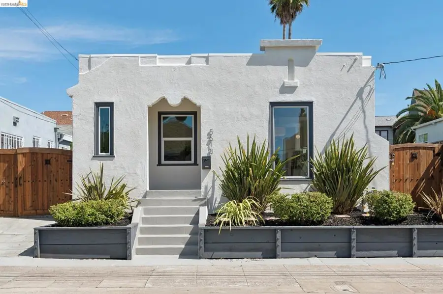 5618 Gaskill St, Oakland, CA 94608 - #2