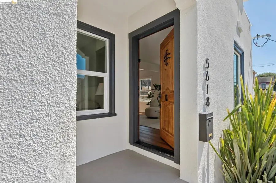 5618 Gaskill St, Oakland, CA 94608 - #3