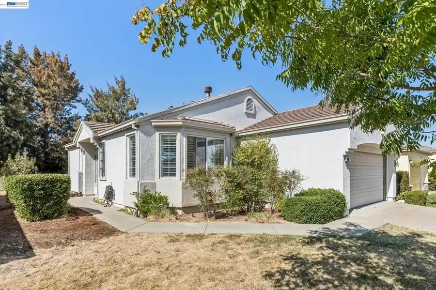 401 Edgewood Dr, Rio Vista, CA 94571 - #2