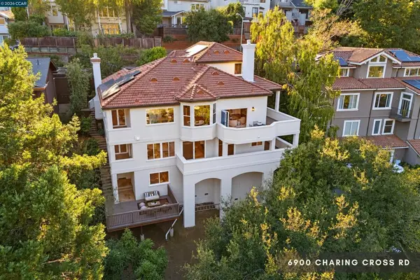 6900 Charing Cross Rd, Berkeley, CA 94705