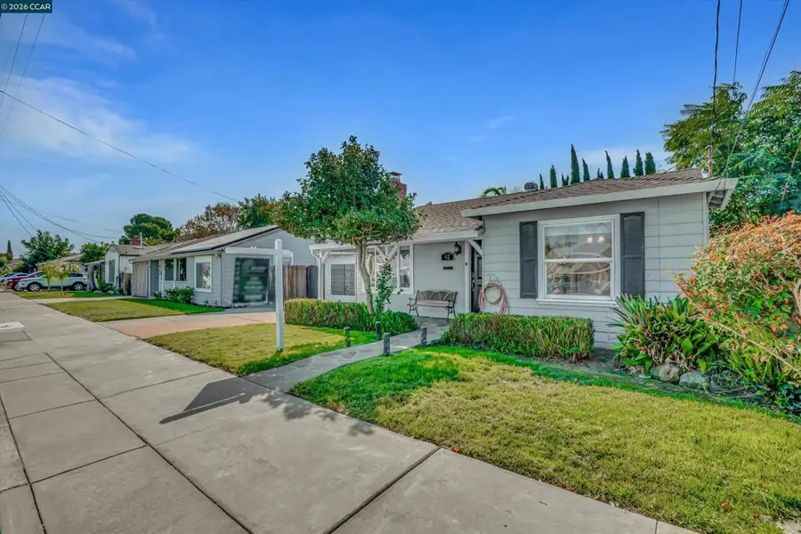42 E 13th St, Antioch, CA 94509 - #2